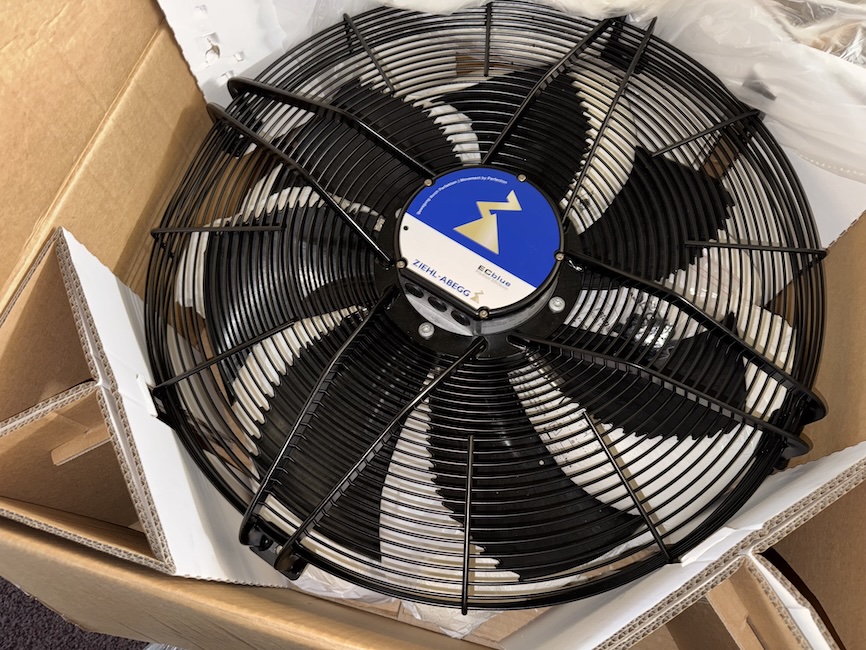 IMG_5438-EC Ventilators 1.jpg